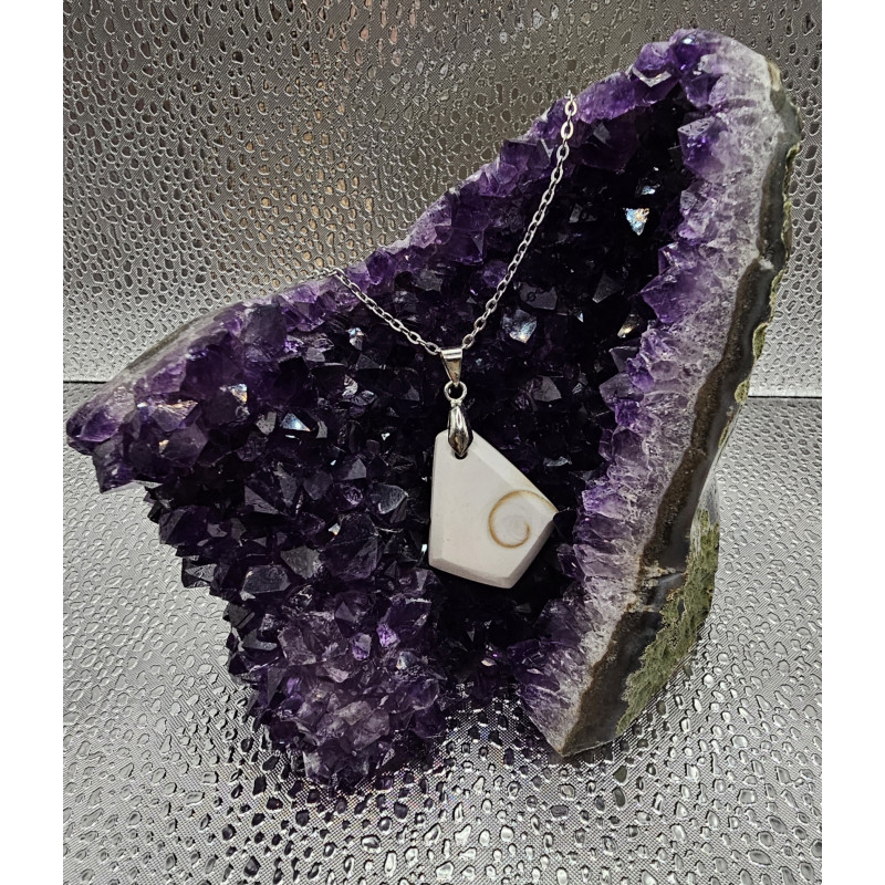 Collier Oeil de Ste Lucie Cerf volant
