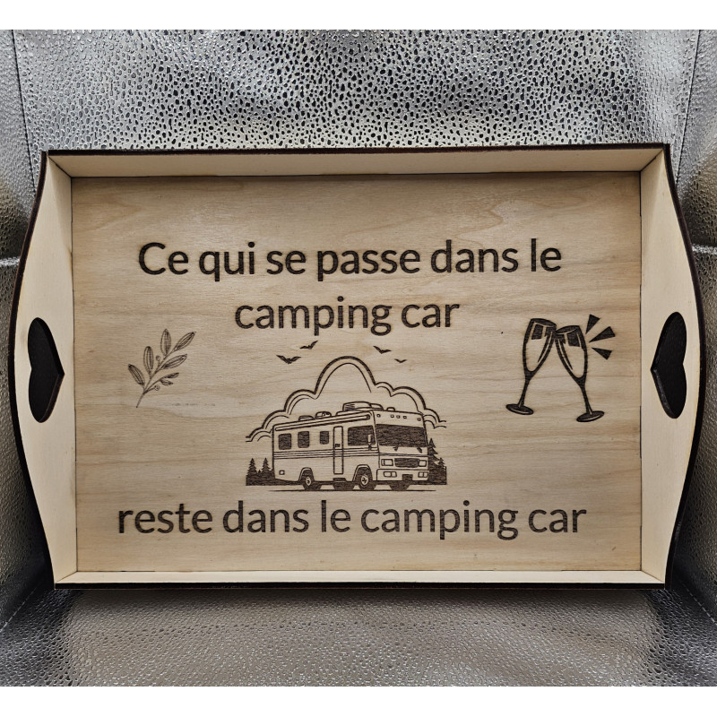 Plateau rectangle bois "Ce qui se passe..."