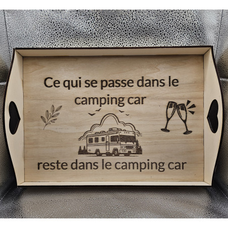 Plateau rectangle bois "Ce qui se passe..."