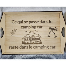 Plateau rectangle bois "Ce qui se passe..."