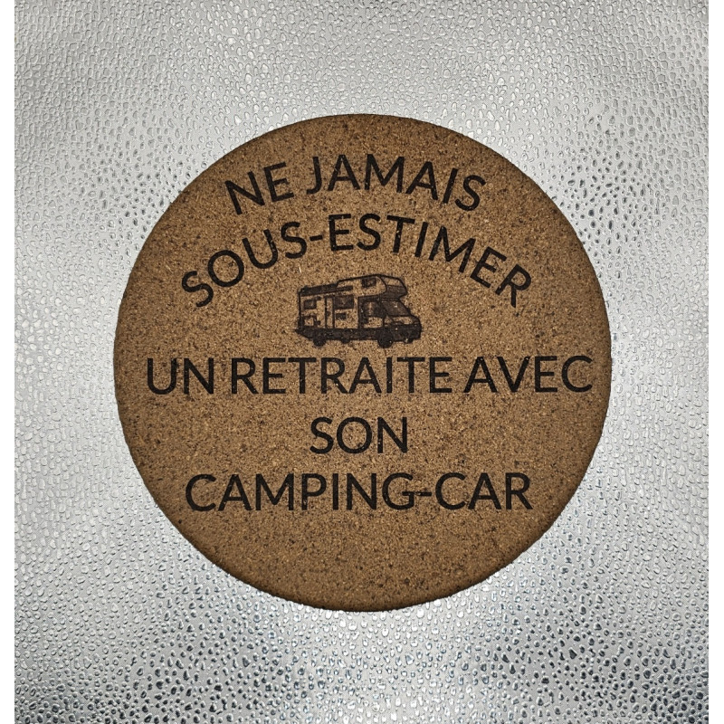 Dessous de plat "Ne jamais sous estimer..."